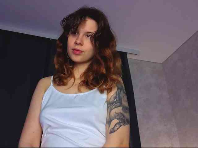 Model: GirlNextDoorTV