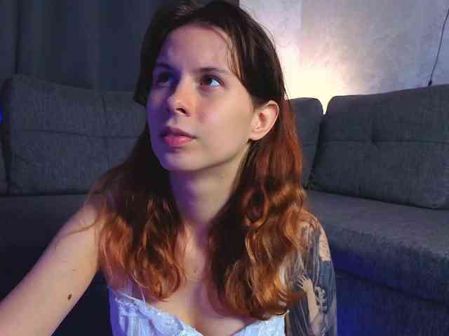 GirlNextDoorTV webcam