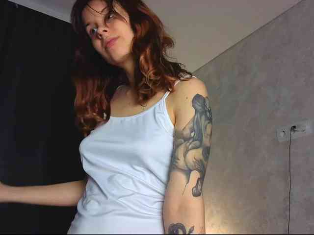 Model: GirlNextDoorTV