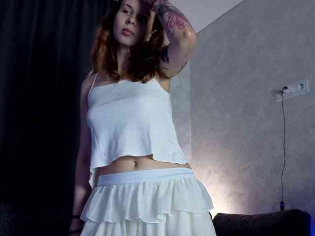 Model: GirlNextDoorTV