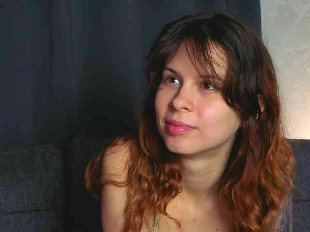 Model: GirlNextDoorTV