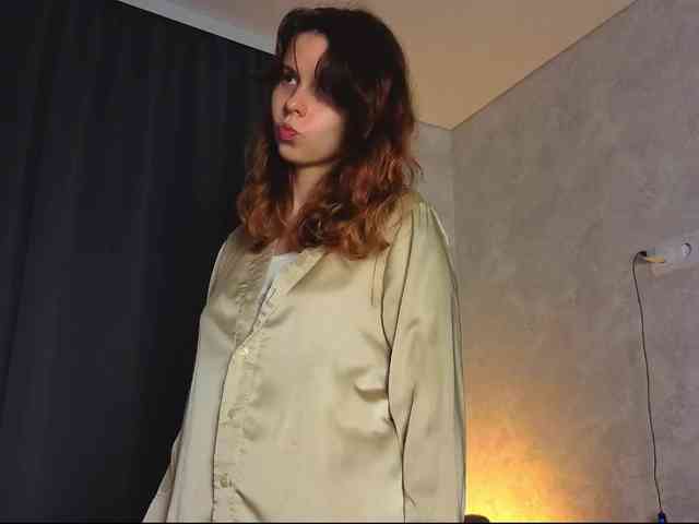 Model: GirlNextDoorTV