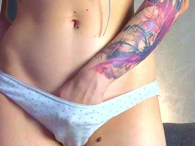 GirlNextDoorTV webcam