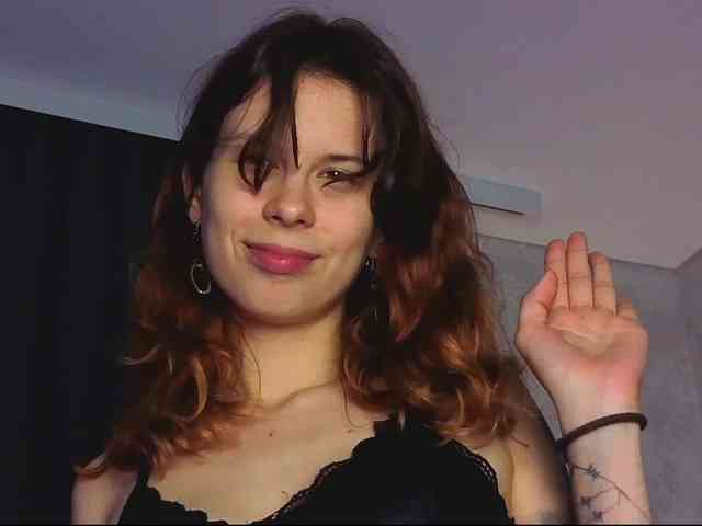 GirlNextDoorTV webcam
