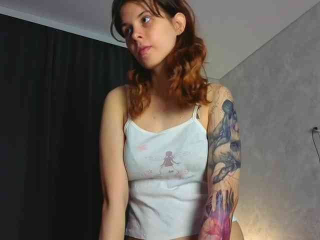 Model: GirlNextDoorTV