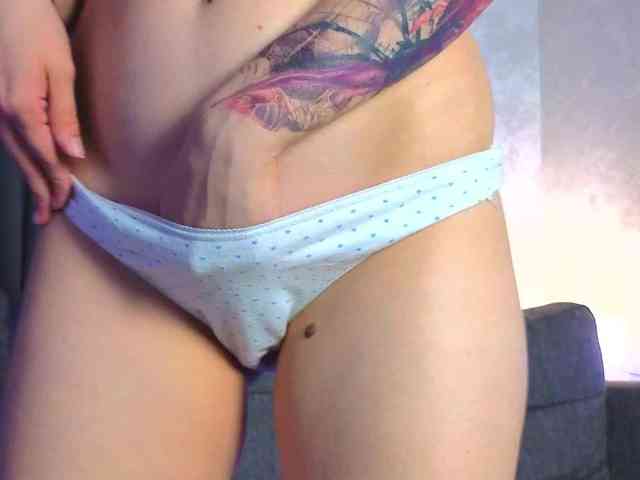 Model: GirlNextDoorTV