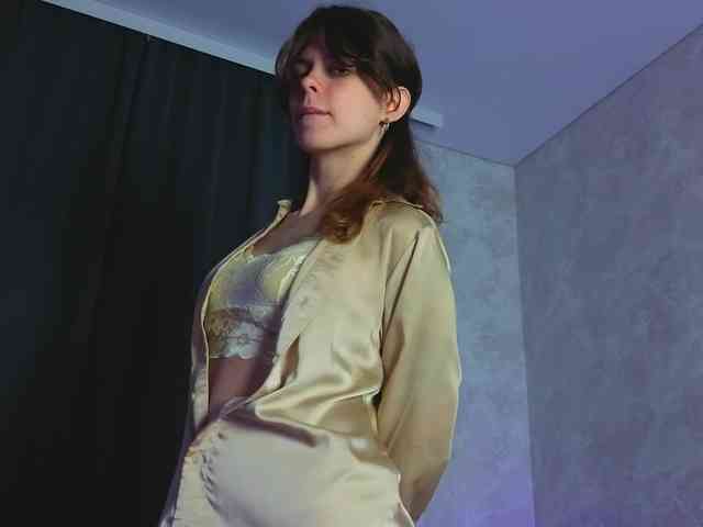 GirlNextDoorTV webcam