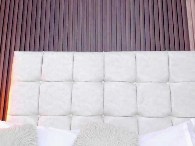 ArianaGreenblath live cam on BongaCams