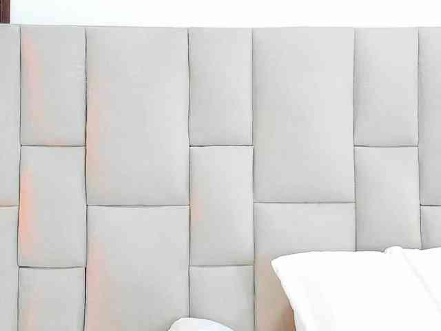 ArianaGreenblath webcam