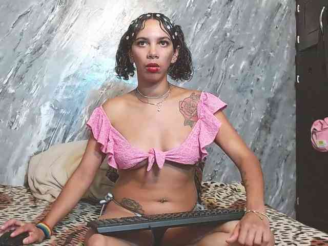 Angieestefany2026 webcam