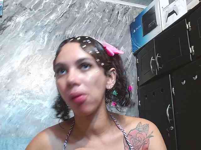 Angieestefany2026 webcam
