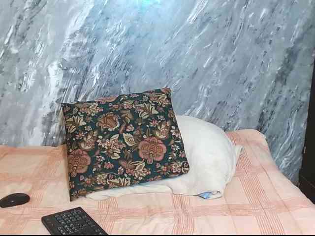 Angieestefany2026 webcam