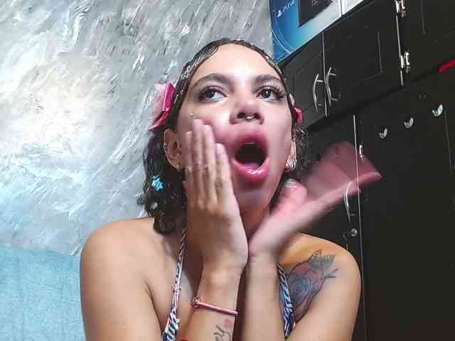 Angieestefany2026 webcam
