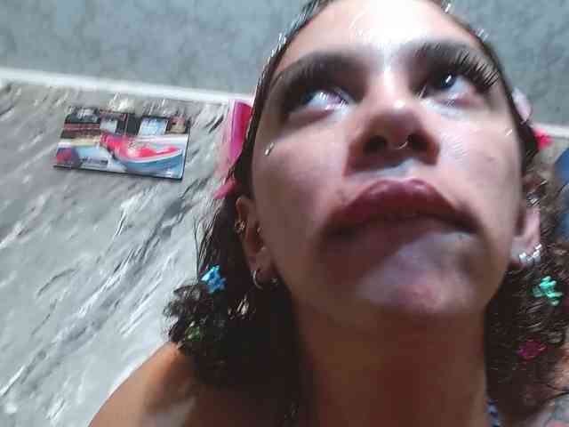 Angieestefany2026 webcam