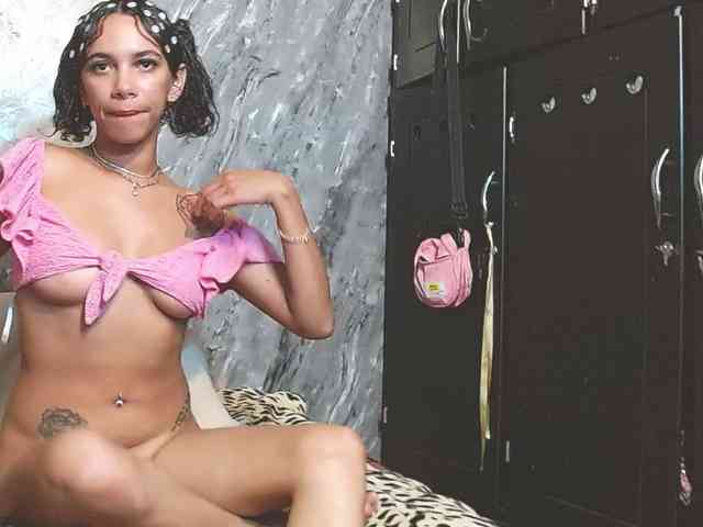 Angieestefany2026 webcam