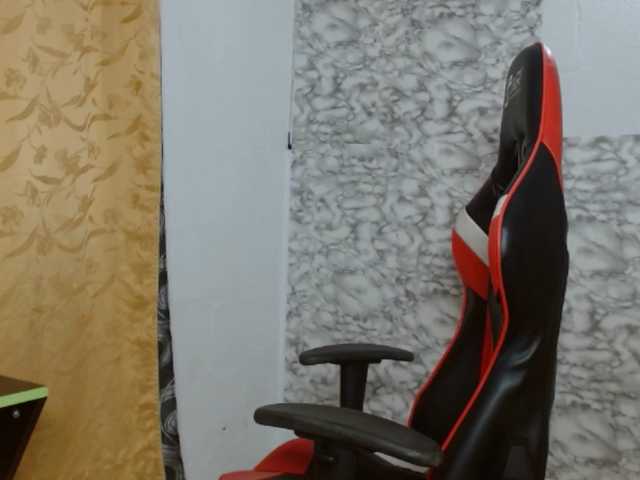 Ladycharlottex live cam on BongaCams