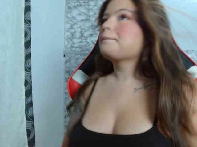 Ladycharlottex webcam