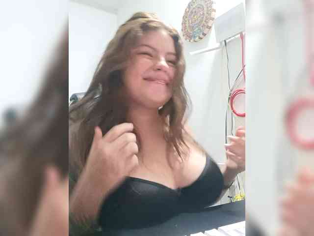 Ladycharlottex webcam
