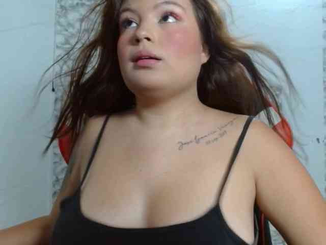 Ladycharlottex webcam