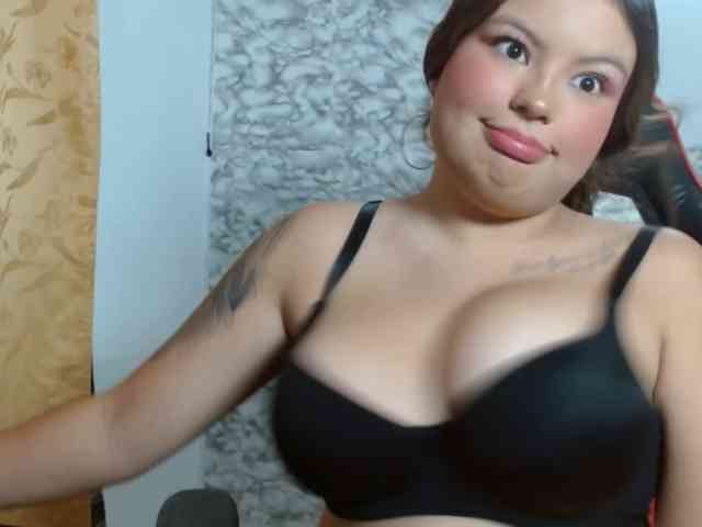 Ladycharlottex webcam