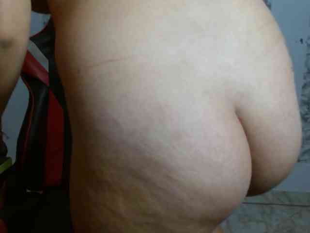 Ladycharlottex webcam
