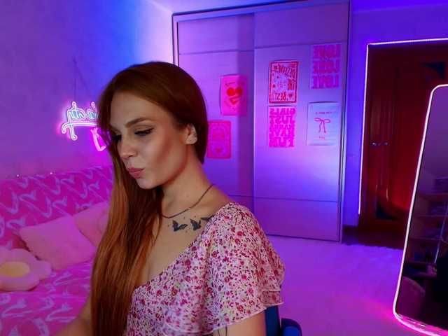 kira2681 live cam on BongaCams