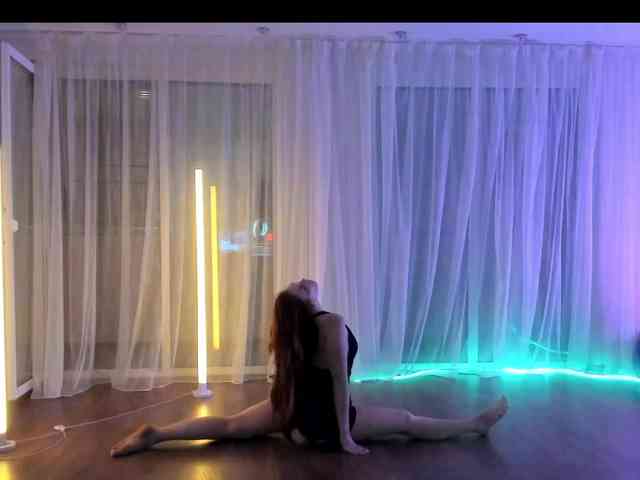 kira2681 Live Webcam on BongaCams