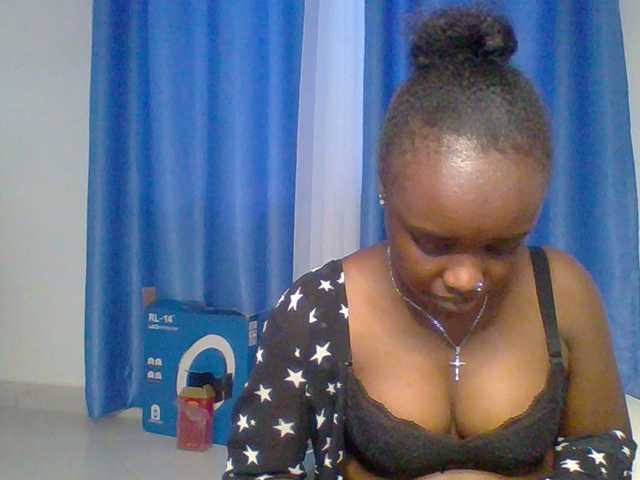 Sex chat gratuit in direct cu BubblyAngels pe BongaCams