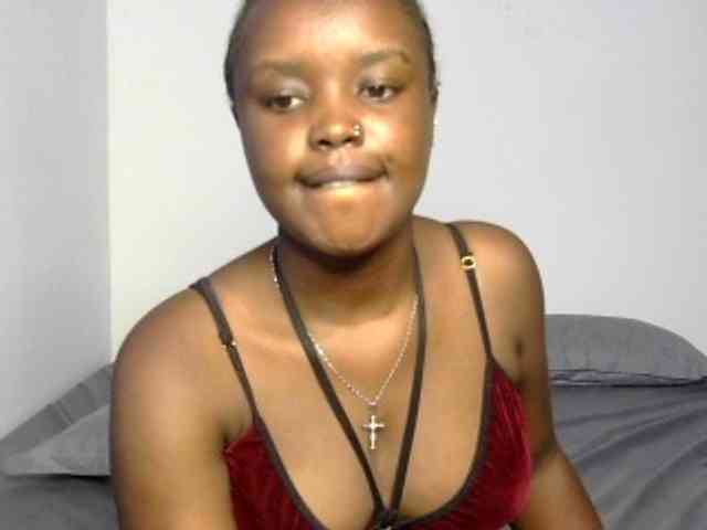 BubblyAngels webcam