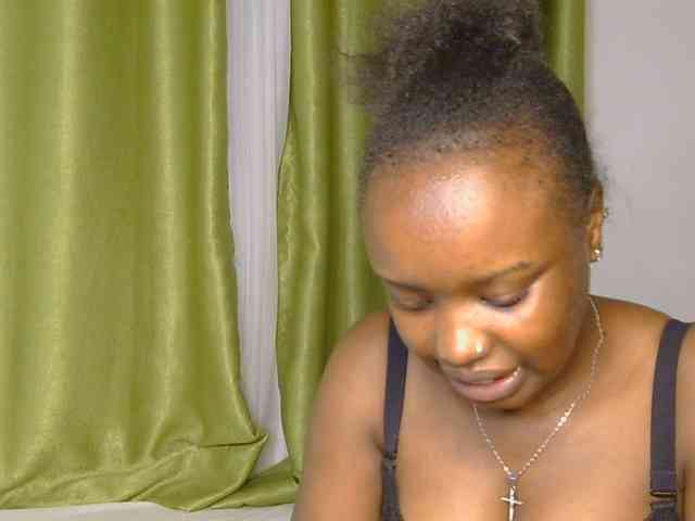 BubblyAngels webcam