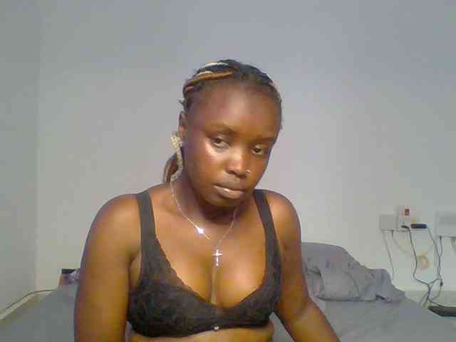 BubblyAngels webcam