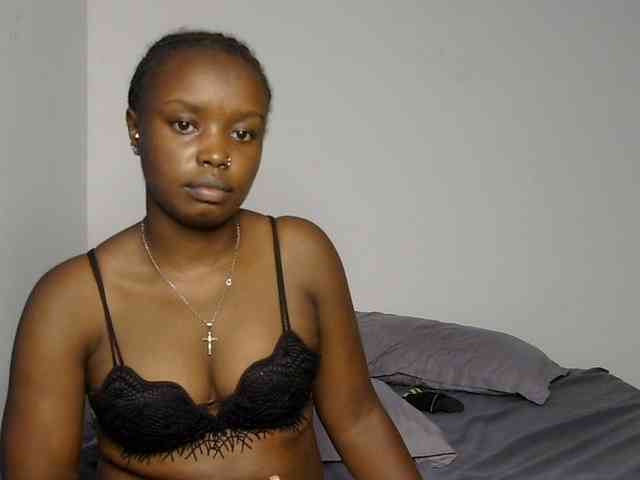 BubblyAngels webcam