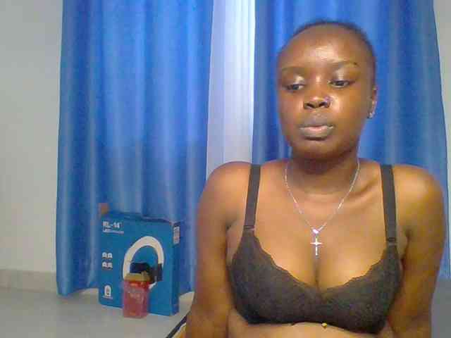 BubblyAngels webcam