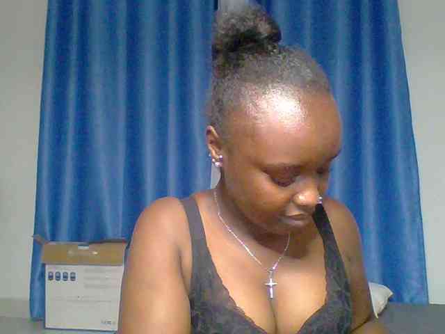 BubblyAngels webcam