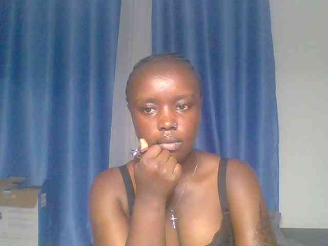 BubblyAngels webcam