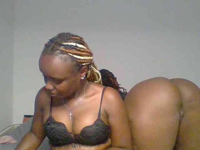 BubblyAngels webcam