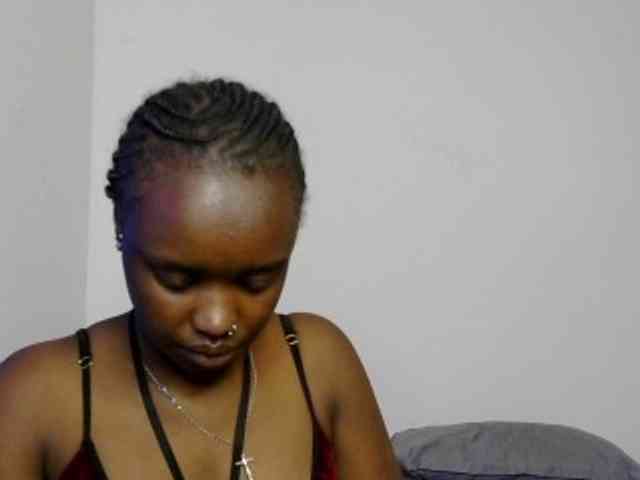 BubblyAngels webcam