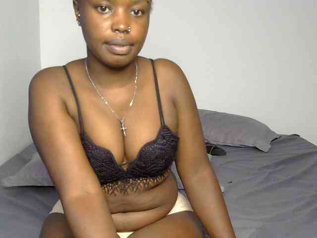 BubblyAngels webcam