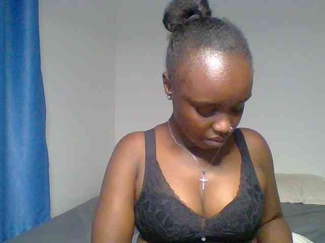 BubblyAngels webcam