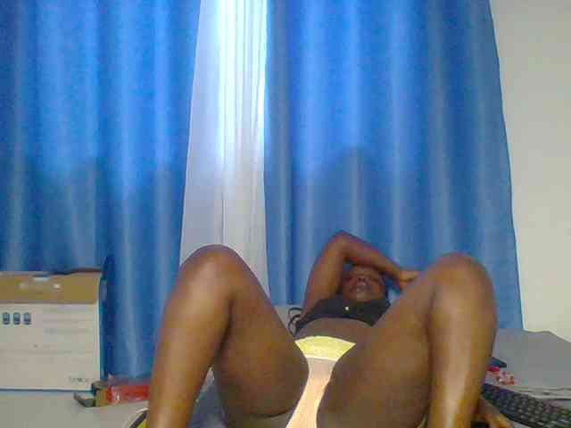 BubblyAngels webcam