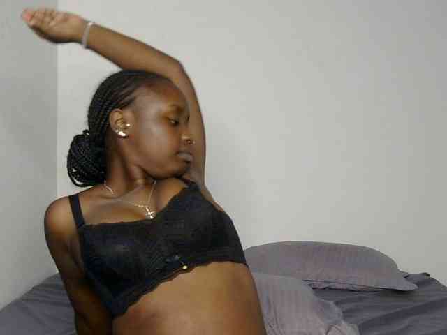 BubblyAngels webcam