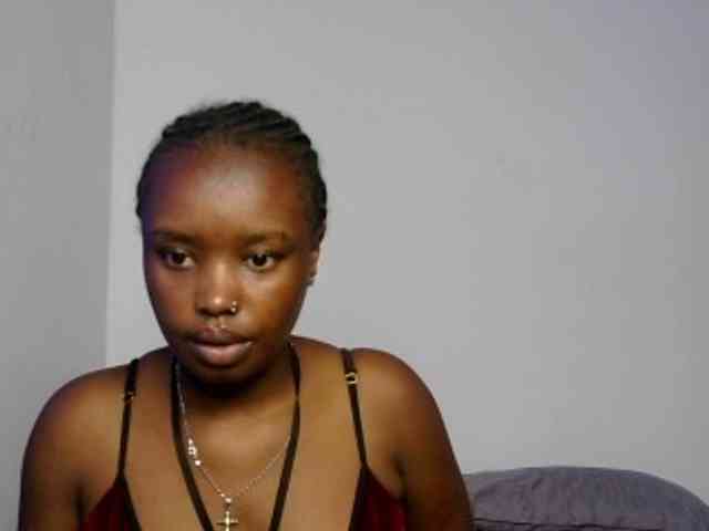 BubblyAngels webcam