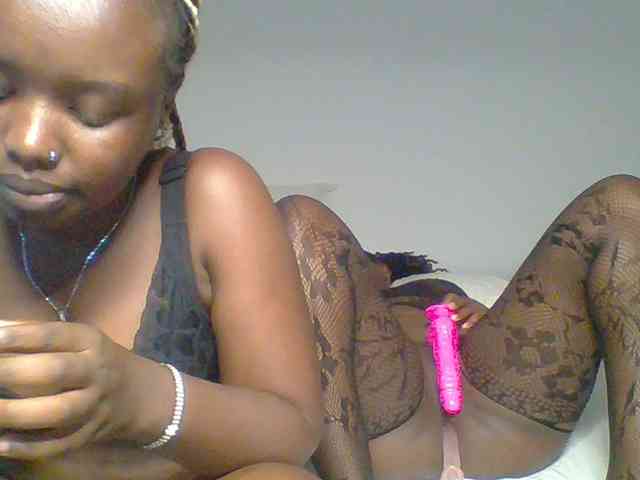 BubblyAngels webcam