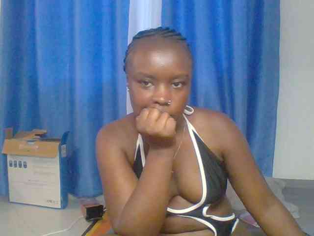 BubblyAngels webcam