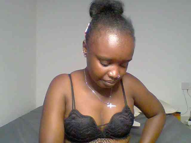 BubblyAngels webcam