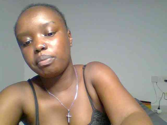 BubblyAngels webcam
