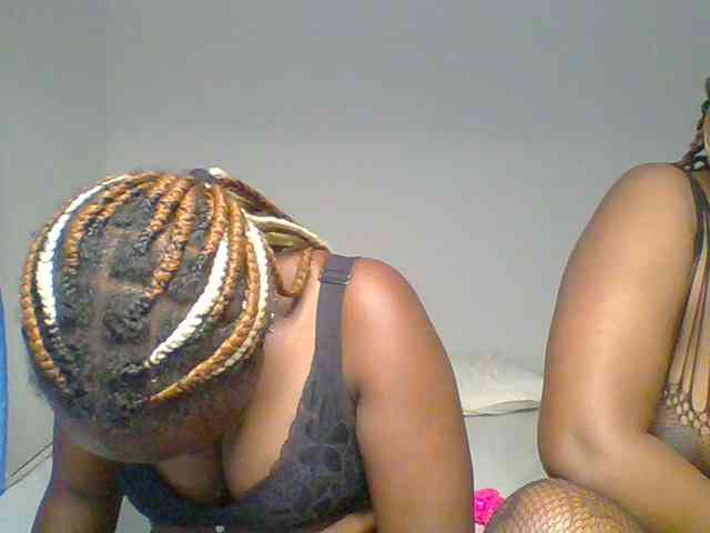 BubblyAngels webcam