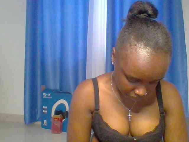 BubblyAngels webcam