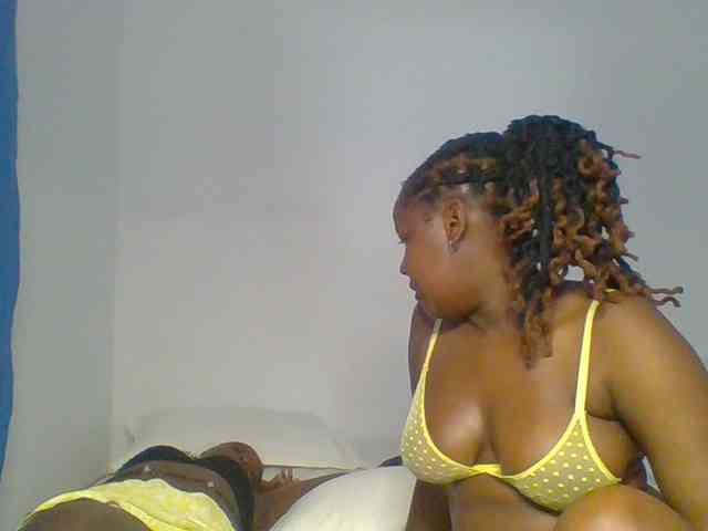 BubblyAngels webcam