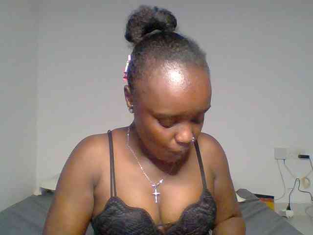 BubblyAngels webcam
